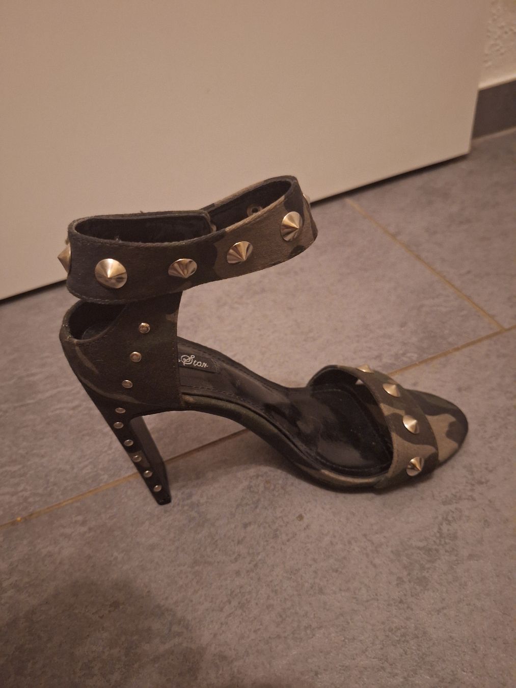 Damenschuhe: Higheels Camouflage – Neu (gemäss Beschreibung) aus Neuhausen von eliana2