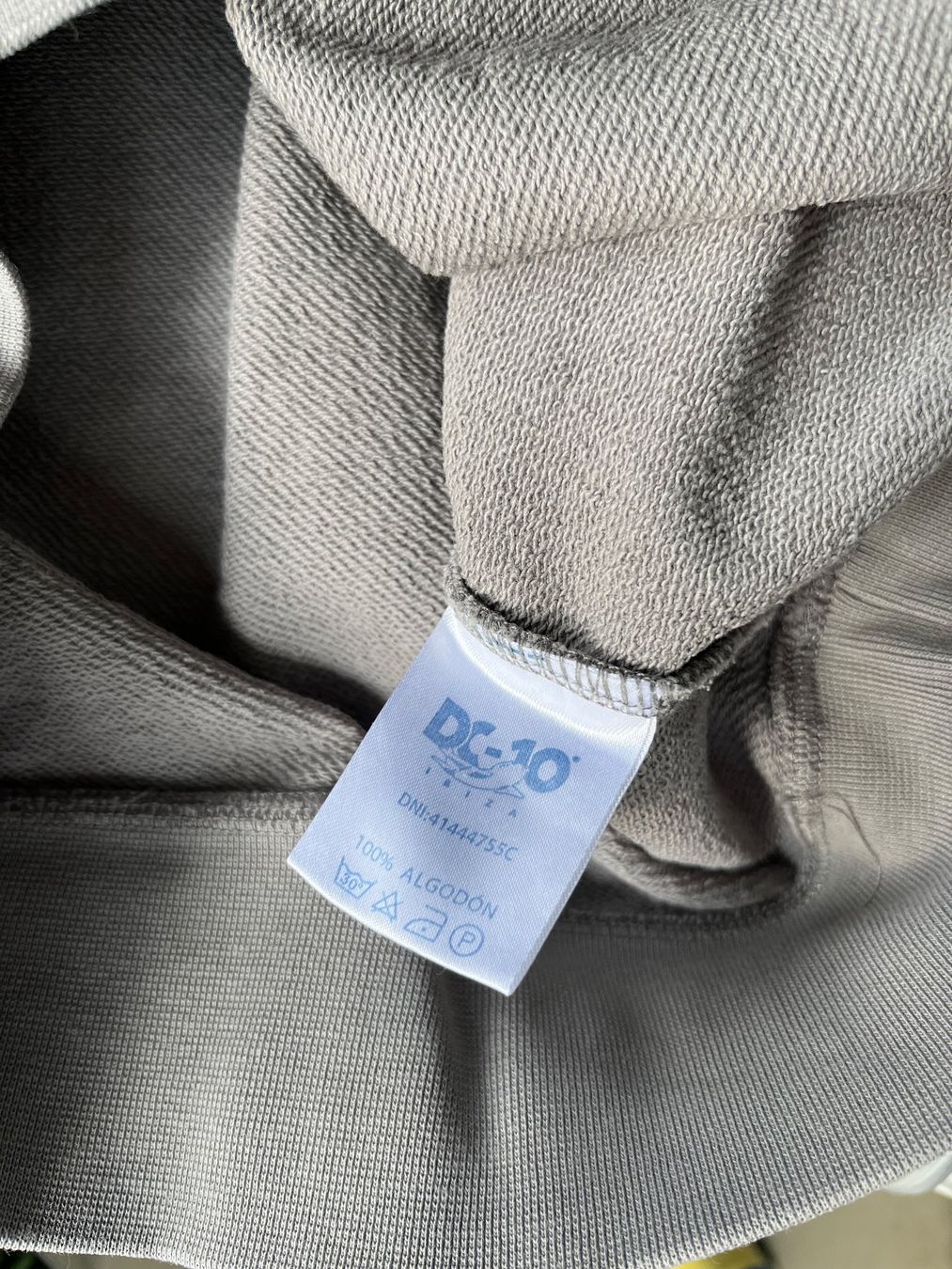 Maglioni & Felpe: DC-10 Ibiza Pullover M Oversized Neuwertiger Zustand – Nuovo (secondo la descrizione) da Arbon venduto da Lakatusch 3