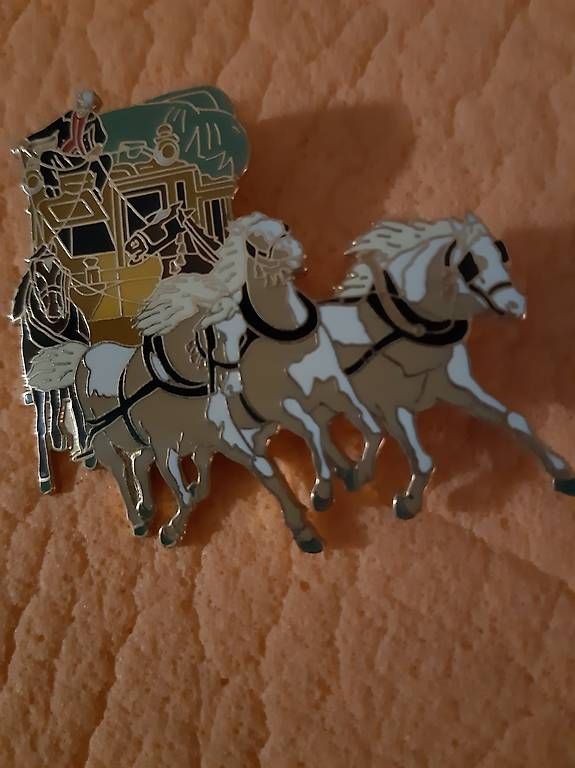 Placchette & Badge: PINS DEI VECCHI POSTALI – Usato da Giubiasco venduto da risi012 1