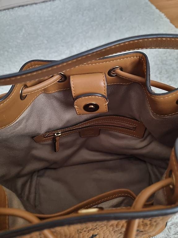 Mcm Borse da donna: MCM Beuteltasche neuwertig – Usato da Bülach venduto da debi9191 3