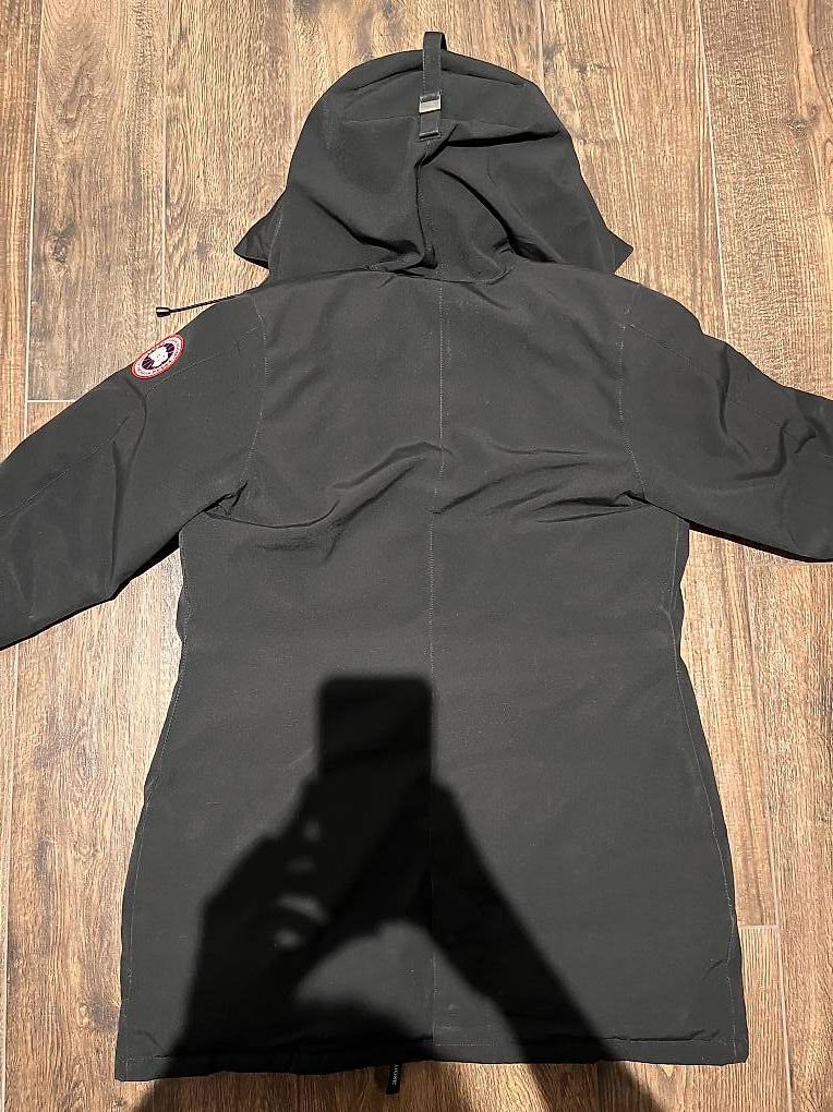 Canada Goose Mäntel: Damen Canada Goose Jacke – Gebraucht aus Bülach von Daisy1234 2