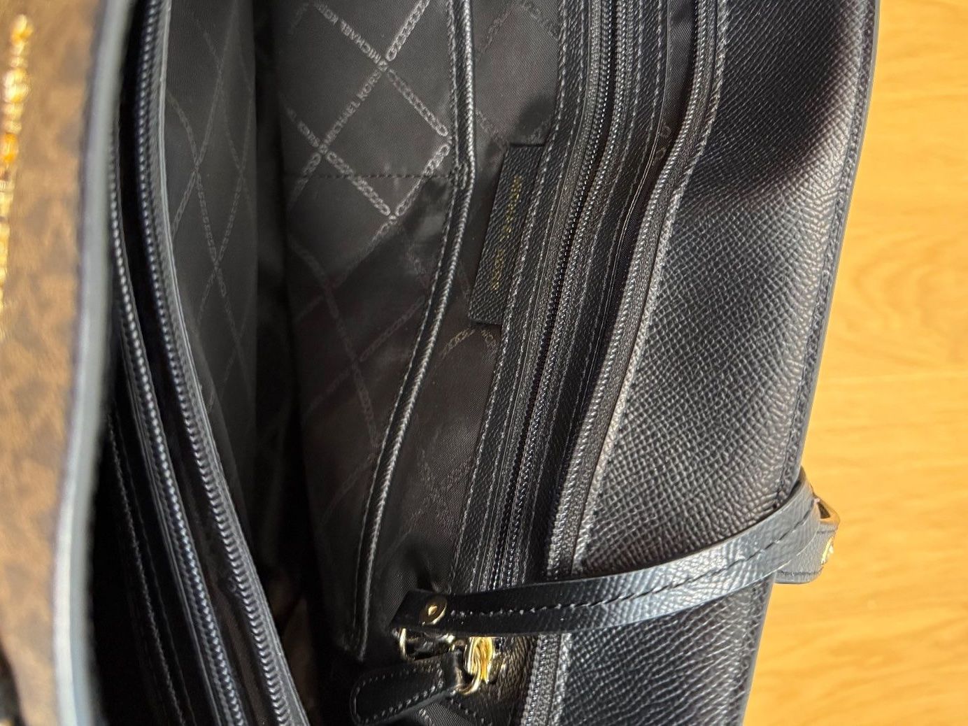 Michael Kors Sacs femmes: Michael Kors – D'occasion à Lufingen par Ann_Katrin 3