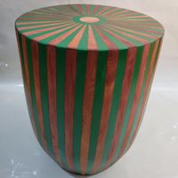 Table d'appoint marocaine en noyer, fabriquée à la main