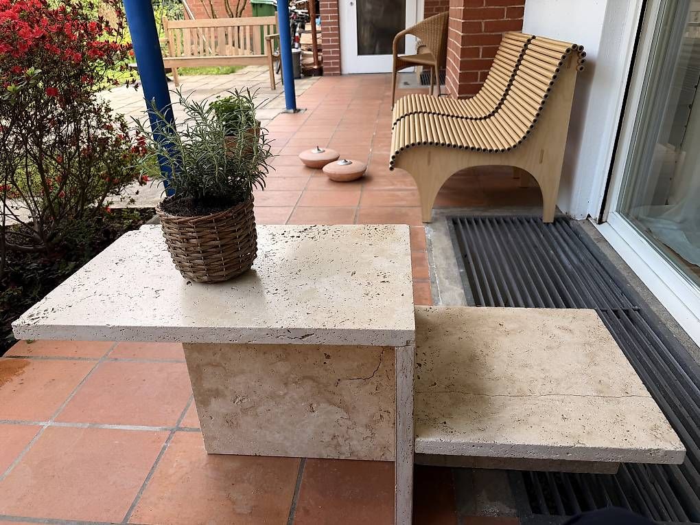 Tavoli: Travertin Couchtisch  – Usato da Basel venduto da Laura.W. 2