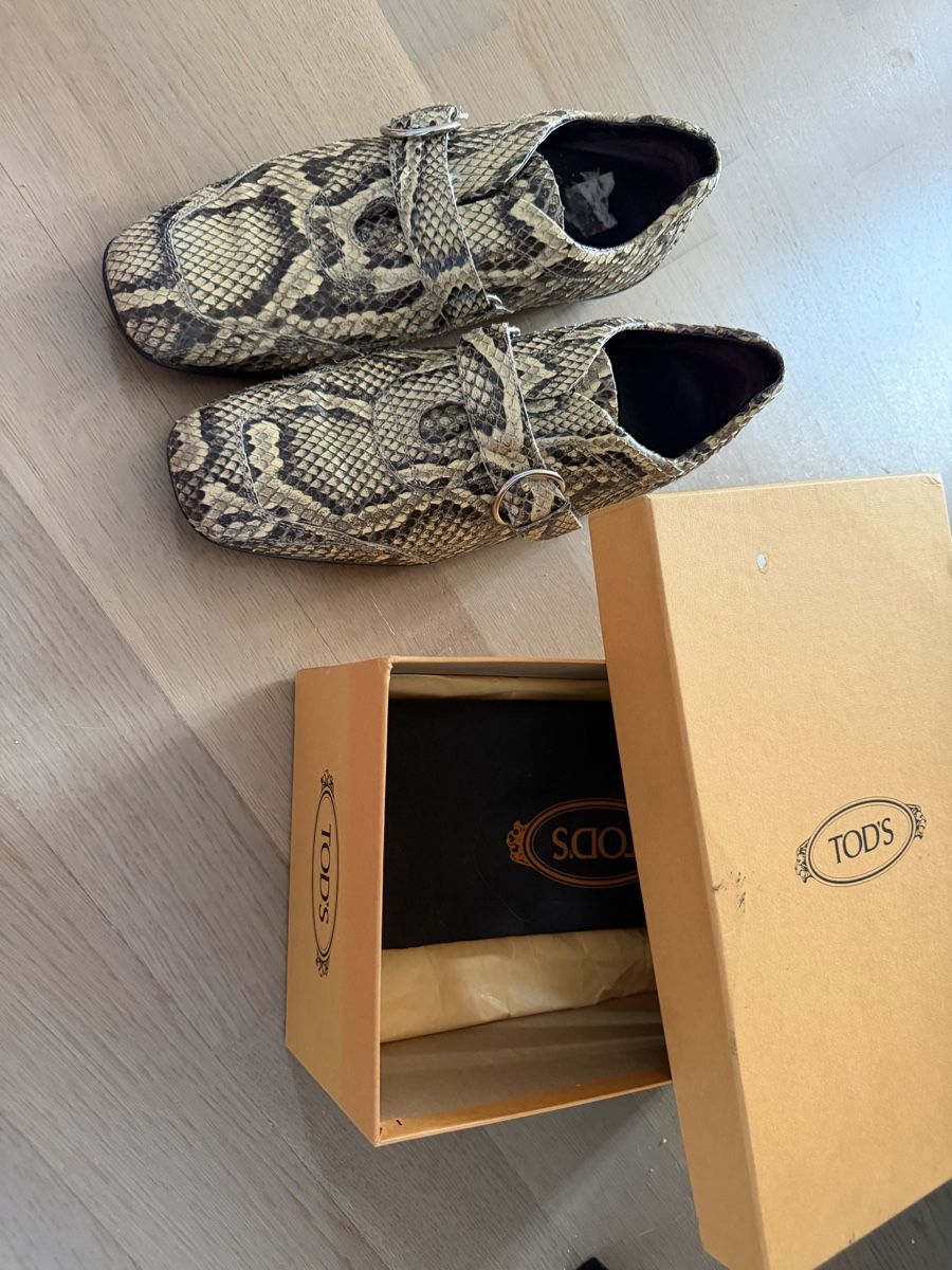 Tod'S Scarpe da donna: TOD’S Loafer Gr. 40 Pythonleder – Usato da Müllheim Dorf venduto da MelsFashion 2