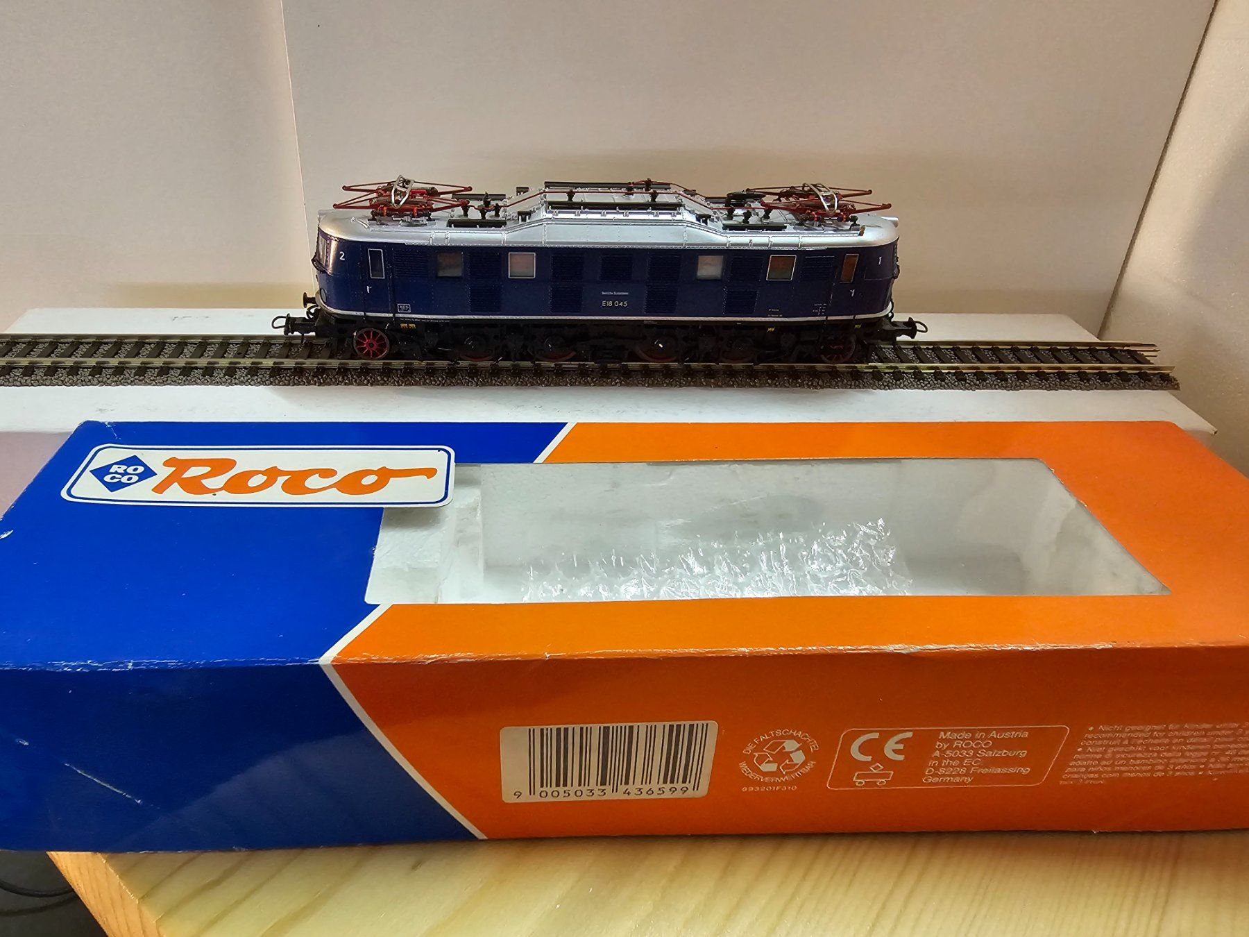Roco Trains électriques: Roco Baureihe E18 DB – D'occasion à Rheinfelden par stephan28bike 6