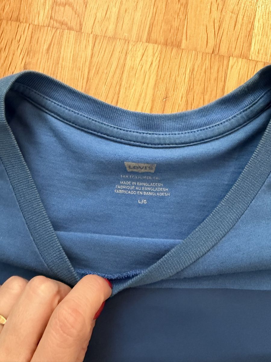 Levi's T-shirt: Levi's T-Shirt, Blau, Grösse L – Usato da Jona venduto da Good_luck_ 5