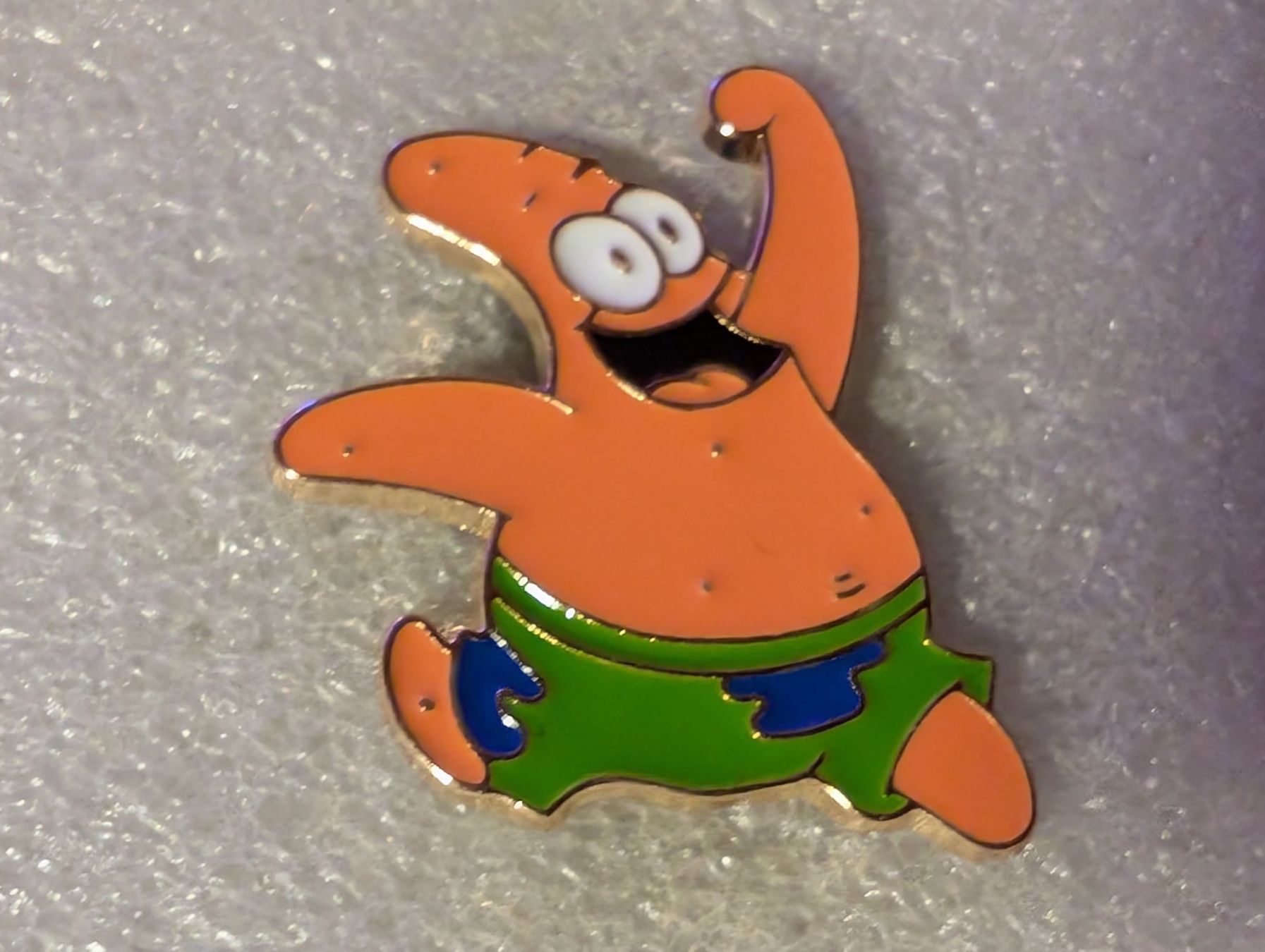 Placchette & Badge: Ansteckpin 12: Spongebob Schwammkopf – Usato da Oppligen venduto da Pin-Fall-Shop