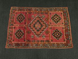 Handgeknüpfter Orientteppich ca. 130x190 cm