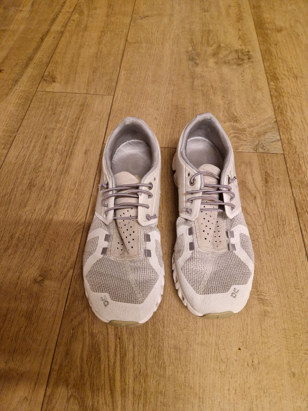 On Scarpe da donna: On Schuhe Grösse 39 – Nuovo (secondo la descrizione) da Savognin venduto da anj_rvd2