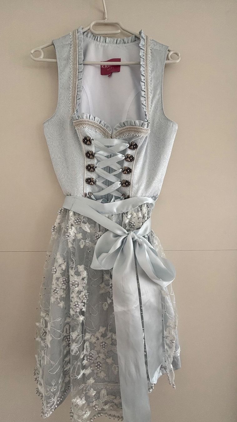 Krüger Kleider: Dirndl Krüger – Gebraucht aus Freienbach von carlita6087