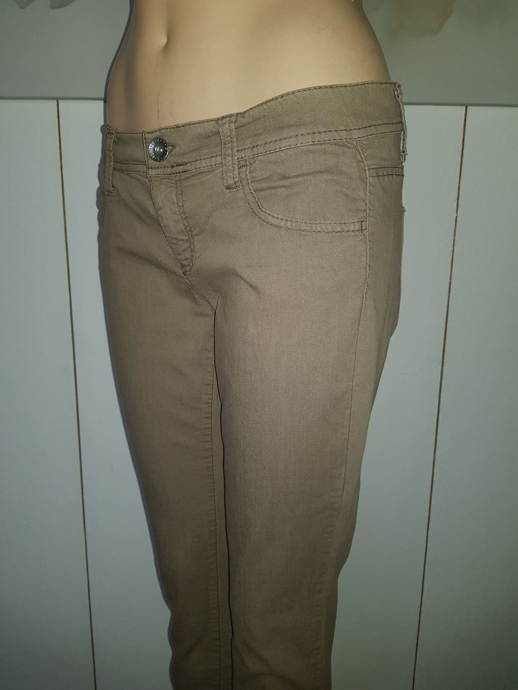 Benetton Jeans: BENETTON Jegging taille / Grosse W 32 – Usato da Cossonay-ville venduto da Super-Price-Quality 5
