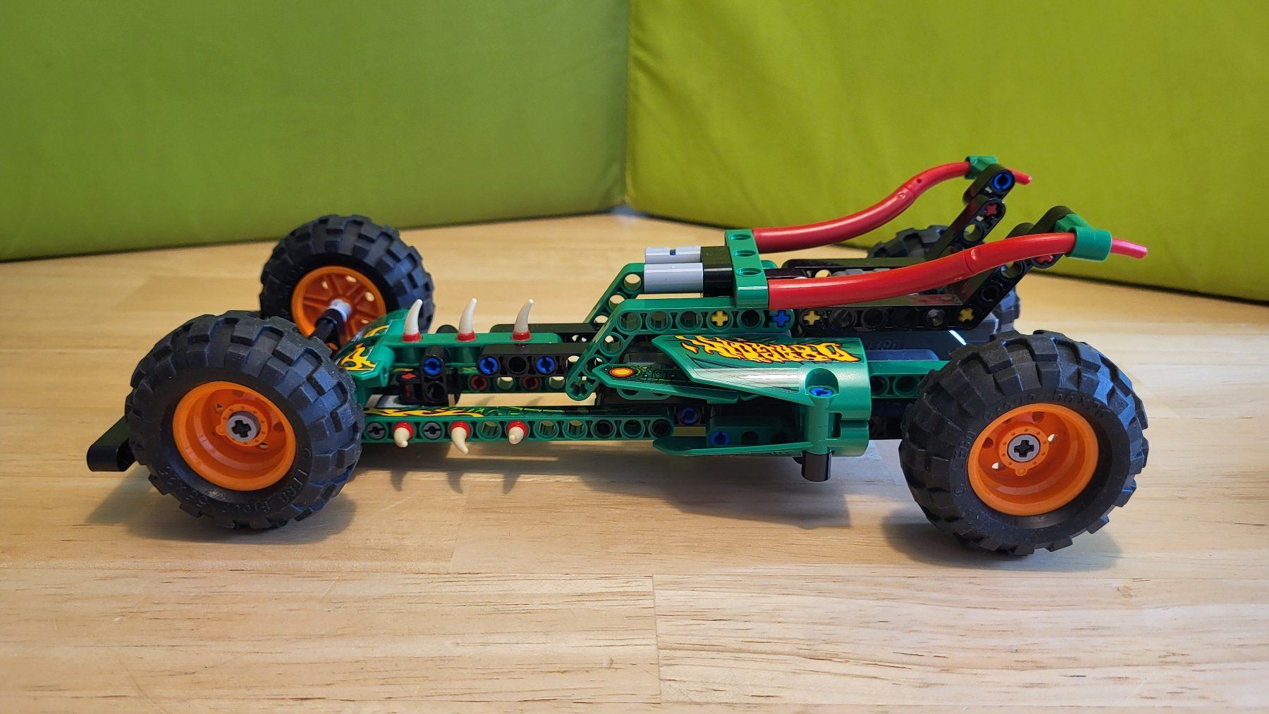 Lego Spielzeuge: LEGO Monster Jam Dragon 42149, LEGO Technic – Gebraucht aus bern von Ryukon 1