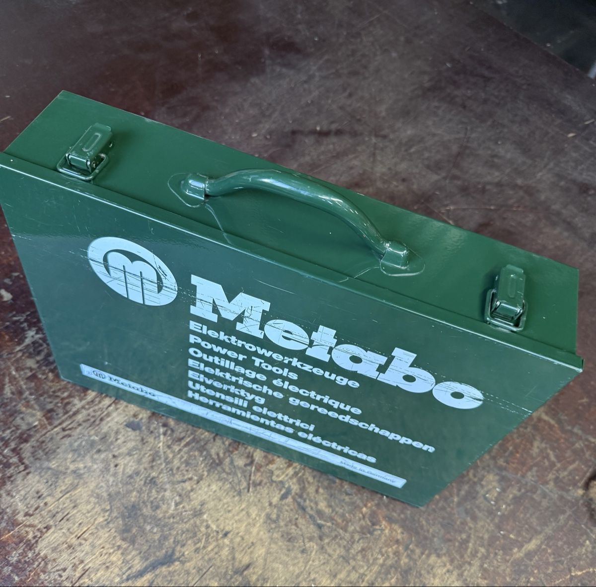 Metabo Tutti gli attrezzi: Klammerpistole Metabo – Usato da Lotzwil venduto da seatseat 1