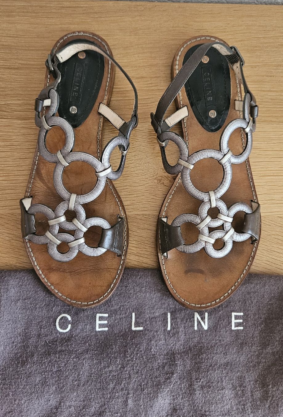 Celine Scarpe da donna: Sandales CÉLINE, taille 38.5, bronze irisé – Usato da St-Légier-Chiésaz venduto da myrtille74