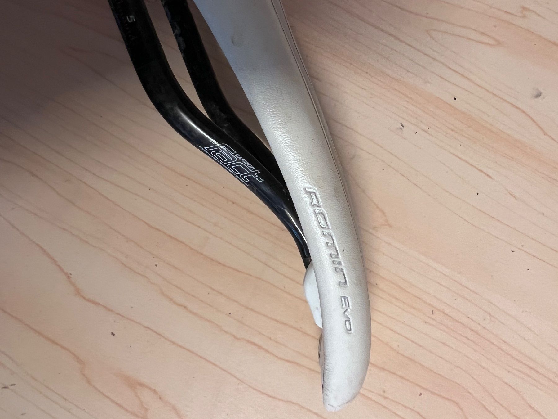 Selle & Accessori: Specialized Sattel – Usato da Winterthur venduto da  1
