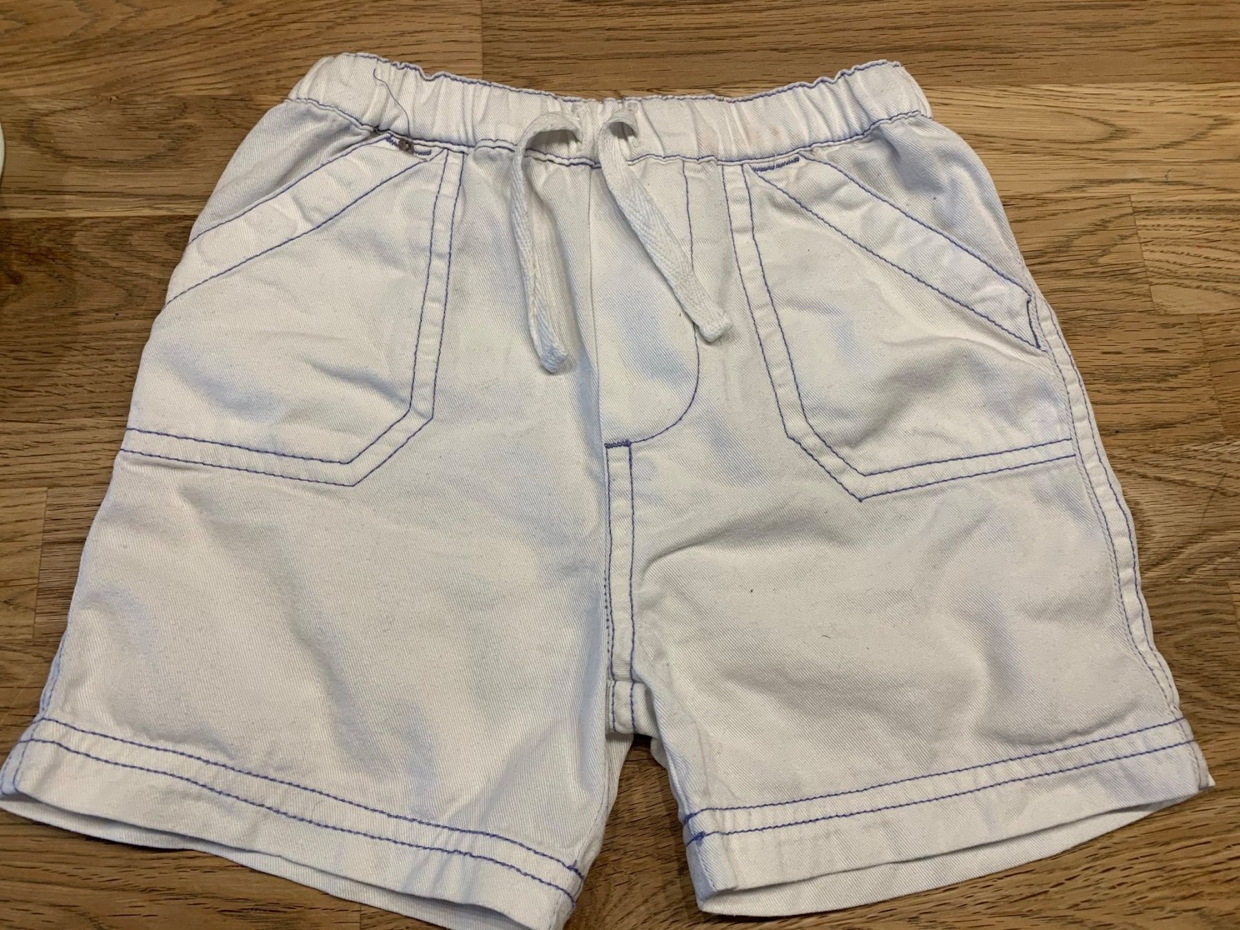 Pantalons: Shorts Gr.80 – D'occasion à Oberdorf SO par sa-na