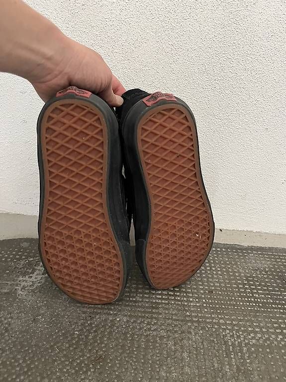 Scarpe da uomo: Vans Leder schwarz Gr. 36 – Usato da Bern venduto da Walyan 3