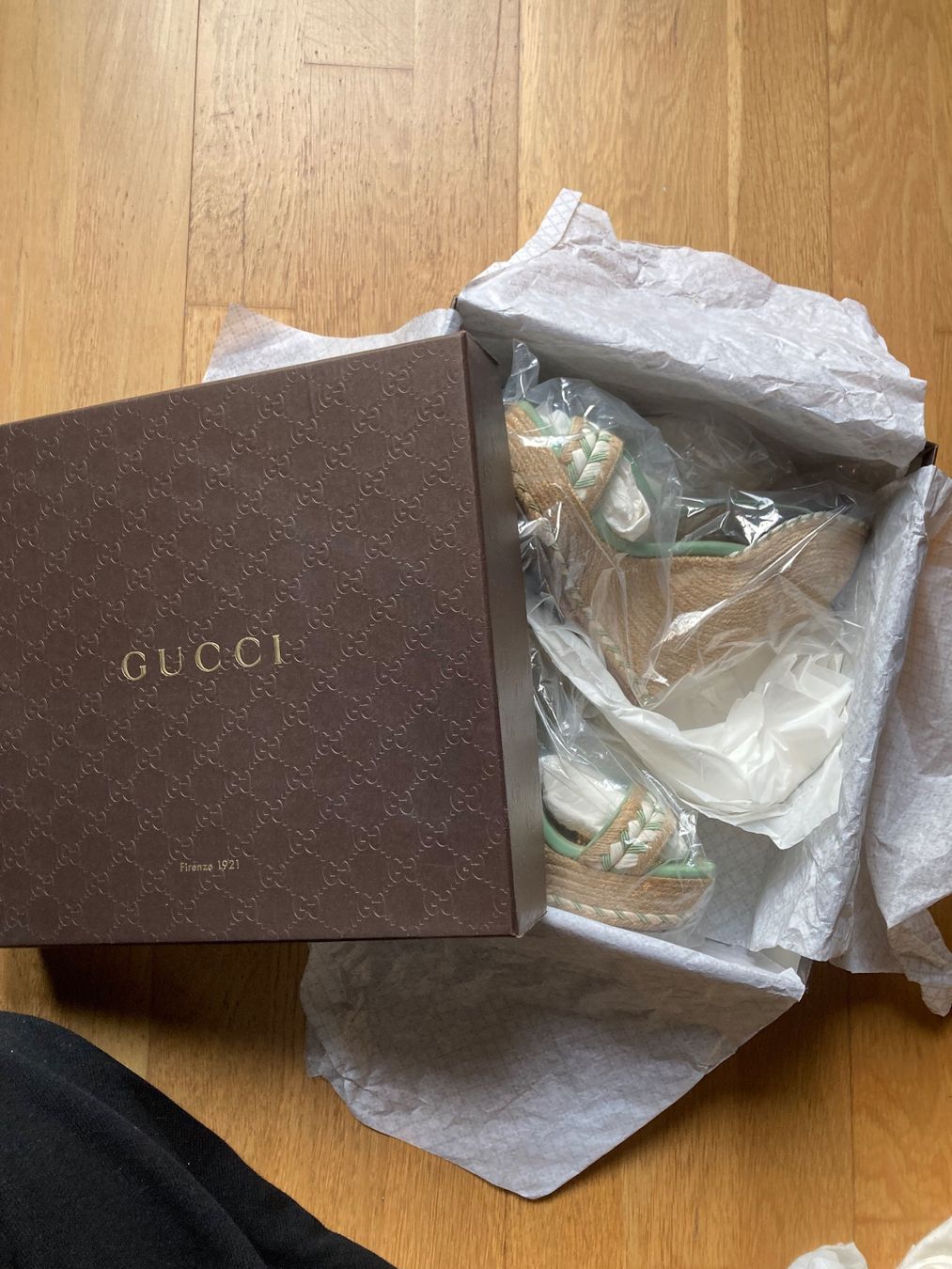 Gucci Scarpe da donna: Gucci Wedge Sandals 36.5 – Usato da Luzern venduto da AM2nd 5
