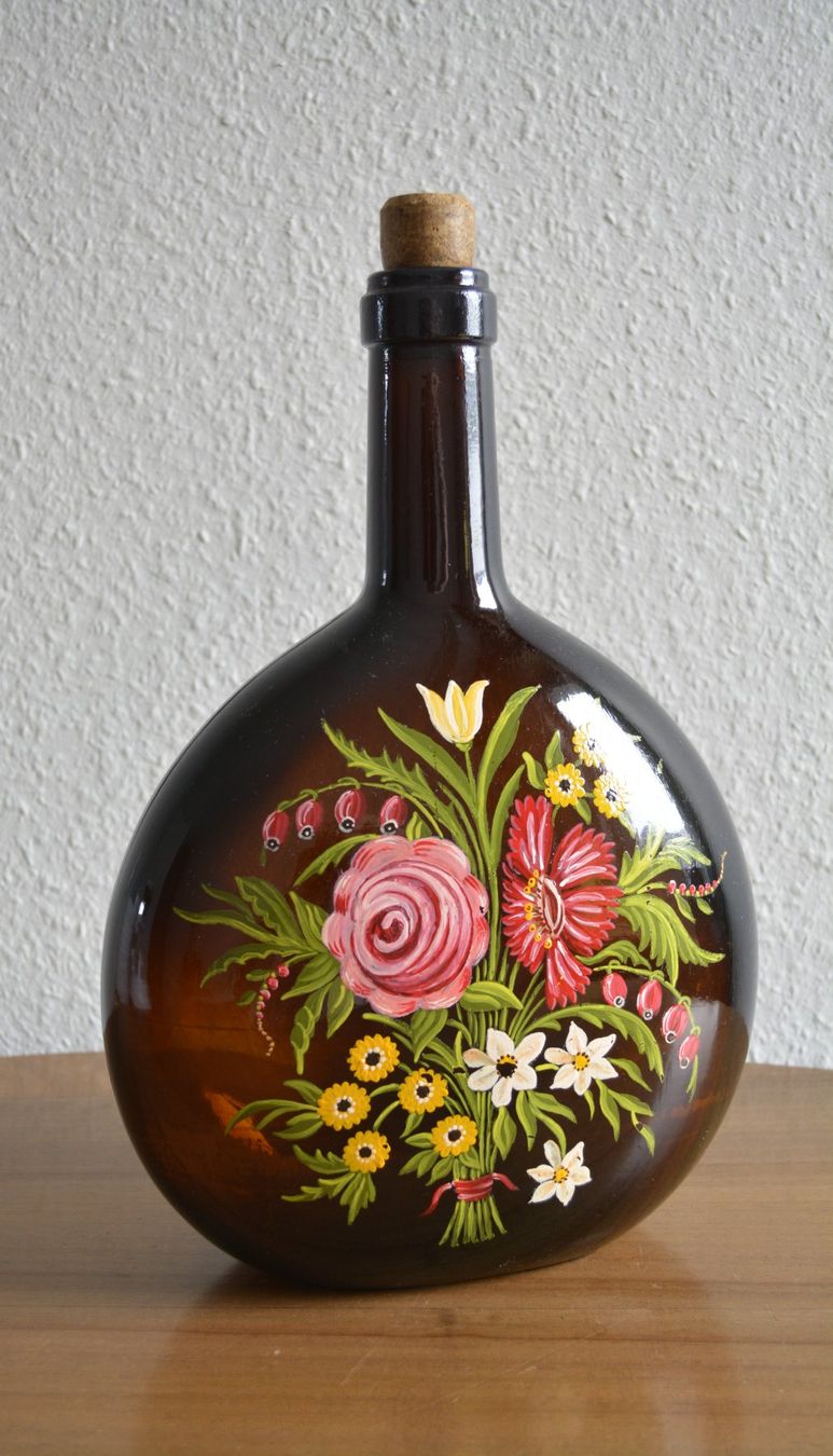 Alle Dekorationen: Bocksbeutel Glasflasche mit Blumenmalerei – Gebraucht aus Brunnen von Kloster_Ingenbohl