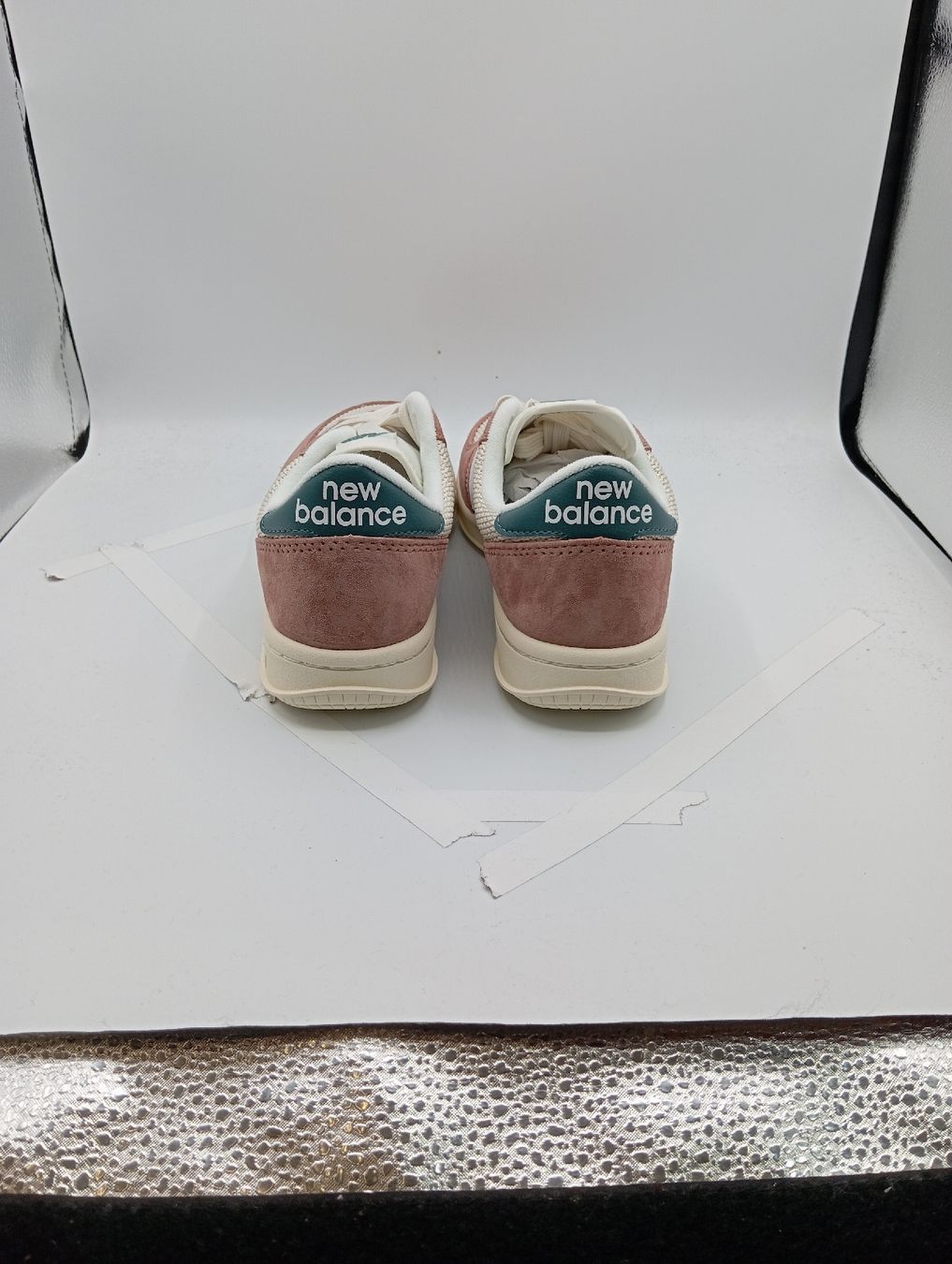 New Balance Scarpe da uomo: New Balance 500 (EU40.5) – Nuovo e nell'imballaggio originale da Schaffhausen venduto da outlez 3