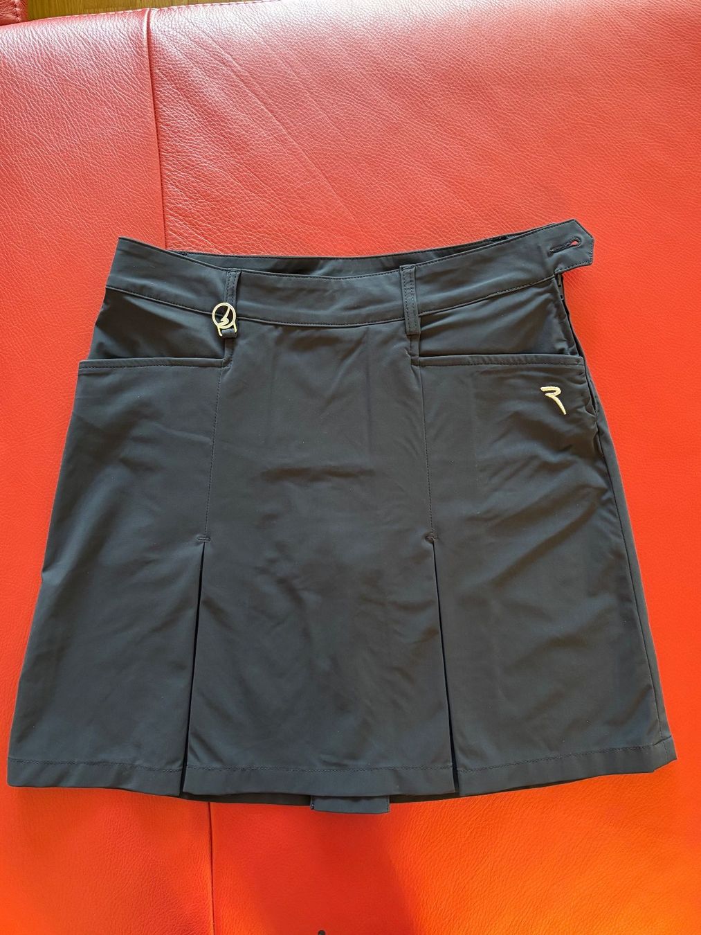 Röcke: dunkelblauer Golfrock von Chervo – Neu (gemäss Beschreibung) aus luzern von Gipsy201