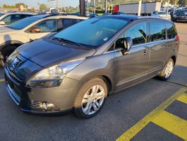 Peugeot 5008 HDI Automat 7-Plätzer (CK)