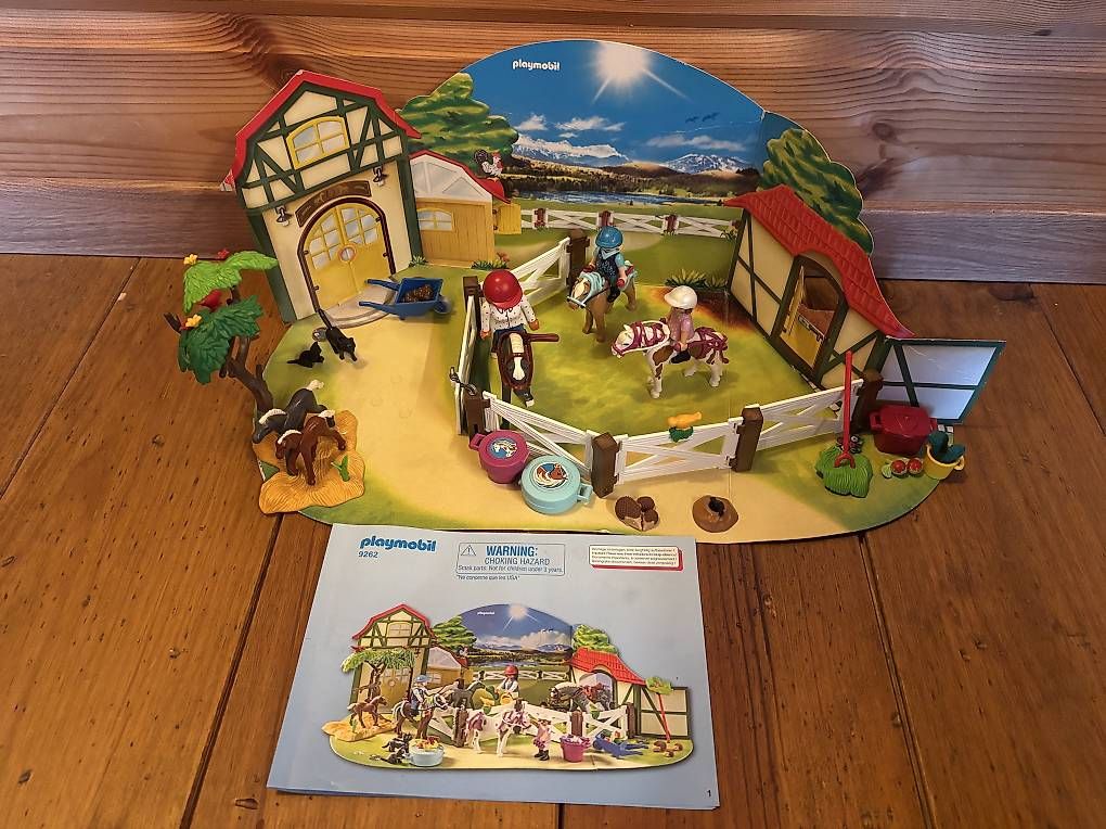 Giocattoli: Playmobil - Centre équestre  – Usato da Les Pontins venduto da galaud