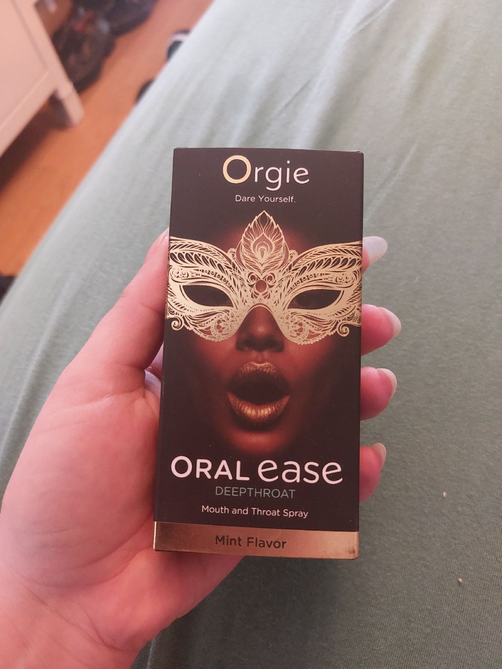 Prodotti di pulizia: Orgie Oral Ease Deepthroat Spray – Nuovo (secondo la descrizione) da Gwatt (Thun) venduto da B.D.999