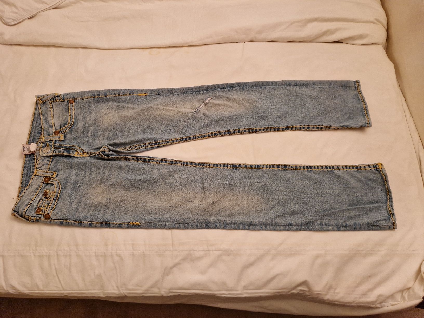 True Religion Jeans: True Religion Jeans, hellblau, Grösse 29, cooler Look – Nuovo (secondo la descrizione) da Thun venduto da Sde 2