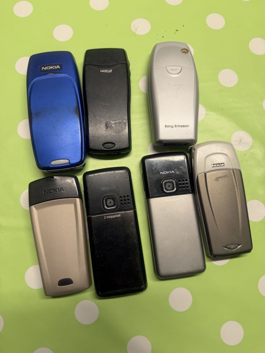 Telefoni cellulari / Smartphones: Verschiedene Handys – Difettoso da Regensdorf venduto da mex5145 2