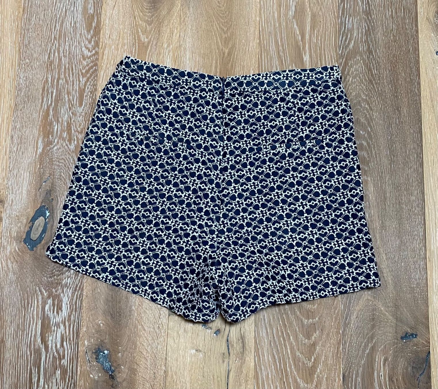 Lotti di vestiti: Short bleu marine S – Nuovo (secondo la descrizione) da Grund b. Gstaad venduto da PlageNeigeplus 1