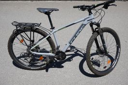 Cube Attention Sl 2017 (16'' Rahmen, 27.5'' Reifengrösse)