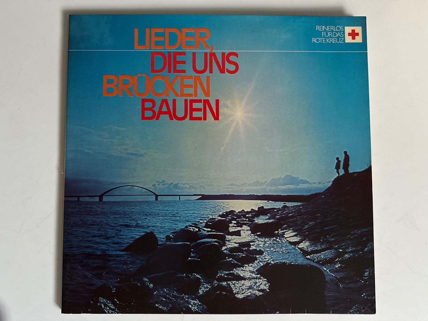 Vinyles: Lieder die uns Brücken bauen. – D'occasion à Zürich par Chaeffeler