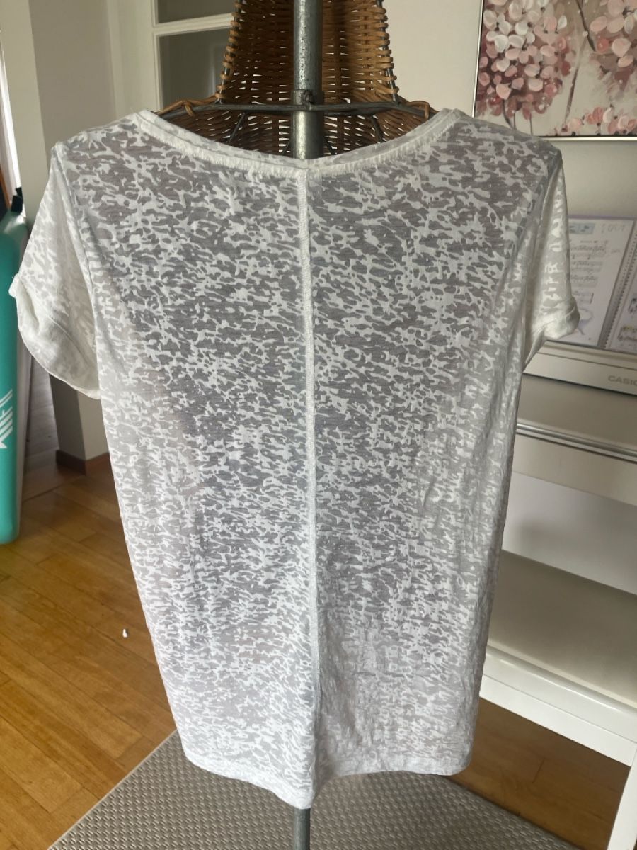 S.Oliver T-Shirts: Shirt mit Muster, S.Oliver, 42 – Gebraucht aus Solothurn von Bobesch08 3