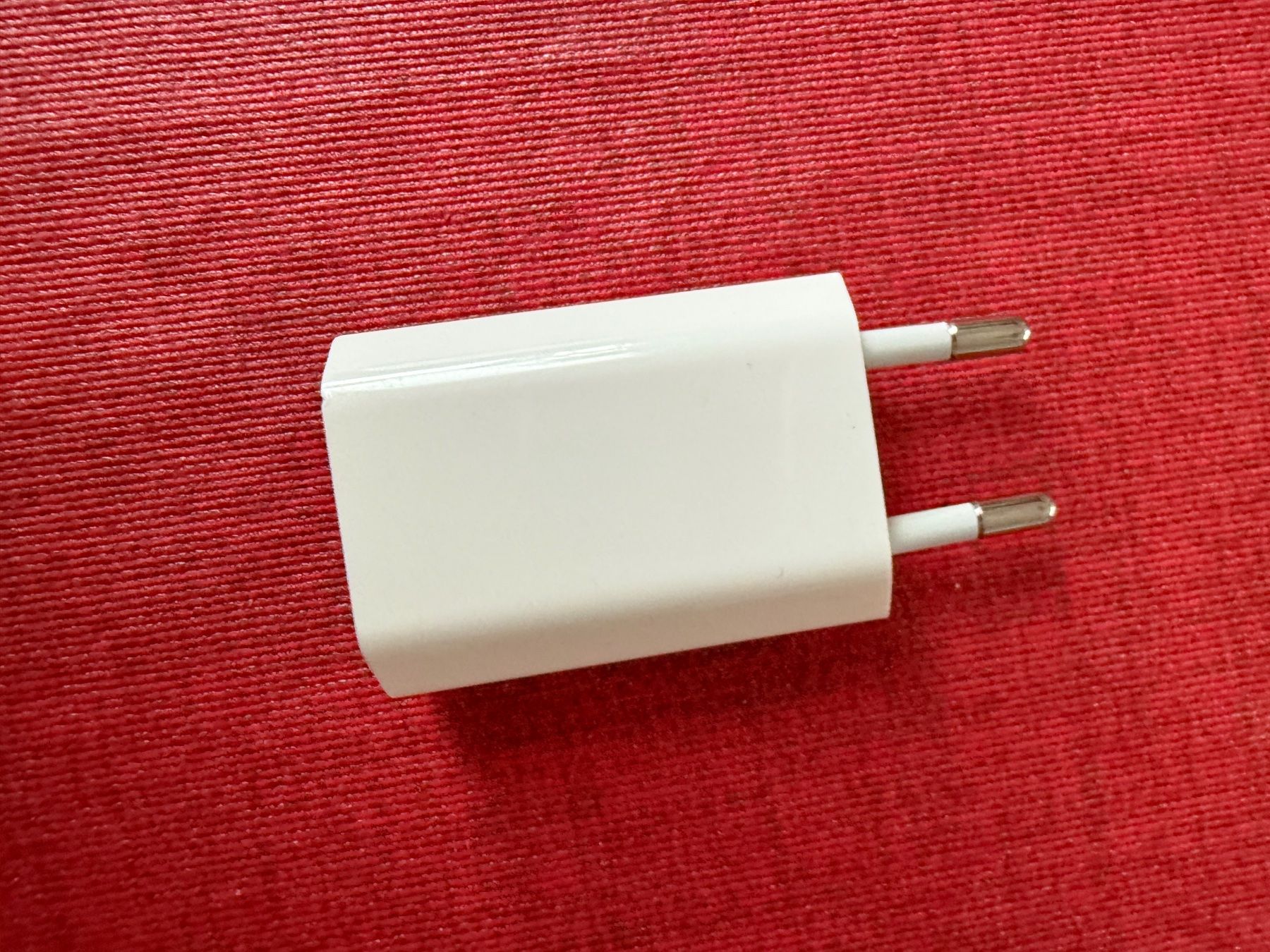 Apple Portables: I Phone SE – D'occasion à Zürich par earli 5