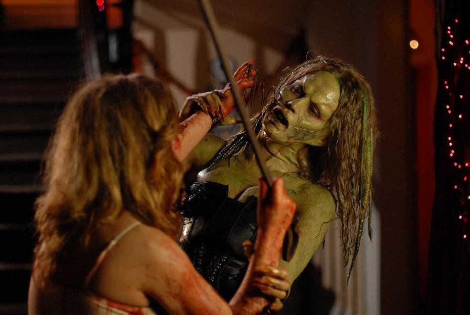 Tutti i DVDs: NIGHT OF THE DEMONS...........uncut Version – Usato da Reinach AG venduto da Masi 2