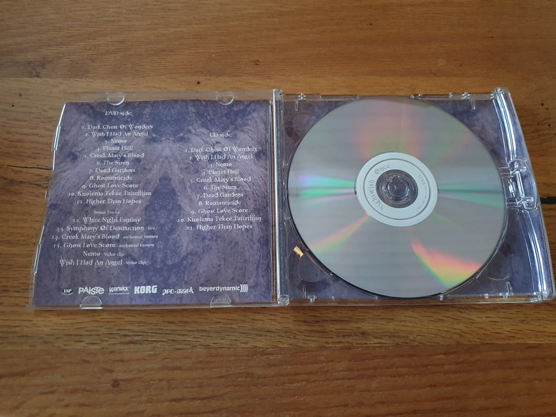 CDs: Nightwish - Once - DualDisc - CD & DVD – D'occasion à Auenstein par Trilos 3