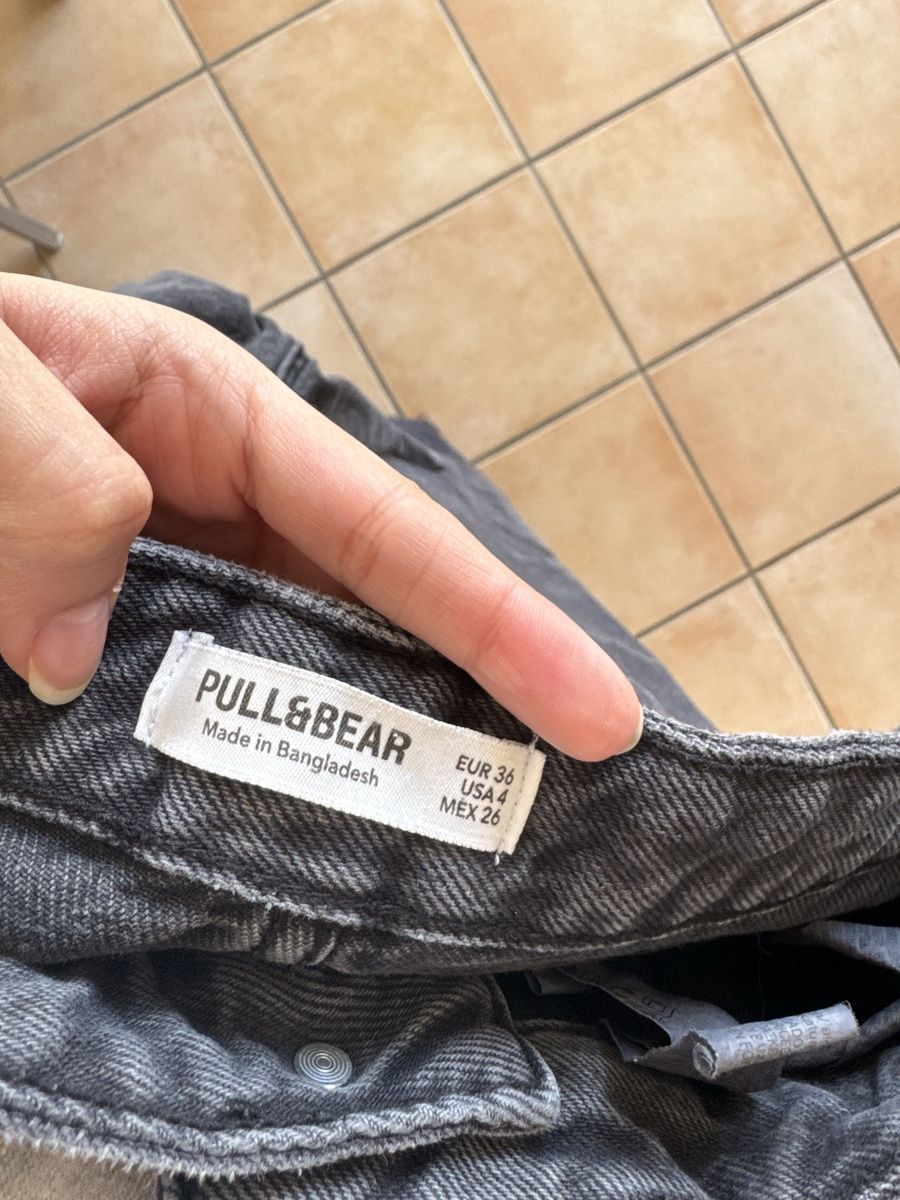 Pull&Bear Jeans: Jeans pull and bear noir/gris – Usato da Lonay venduto da nei_79jc 4