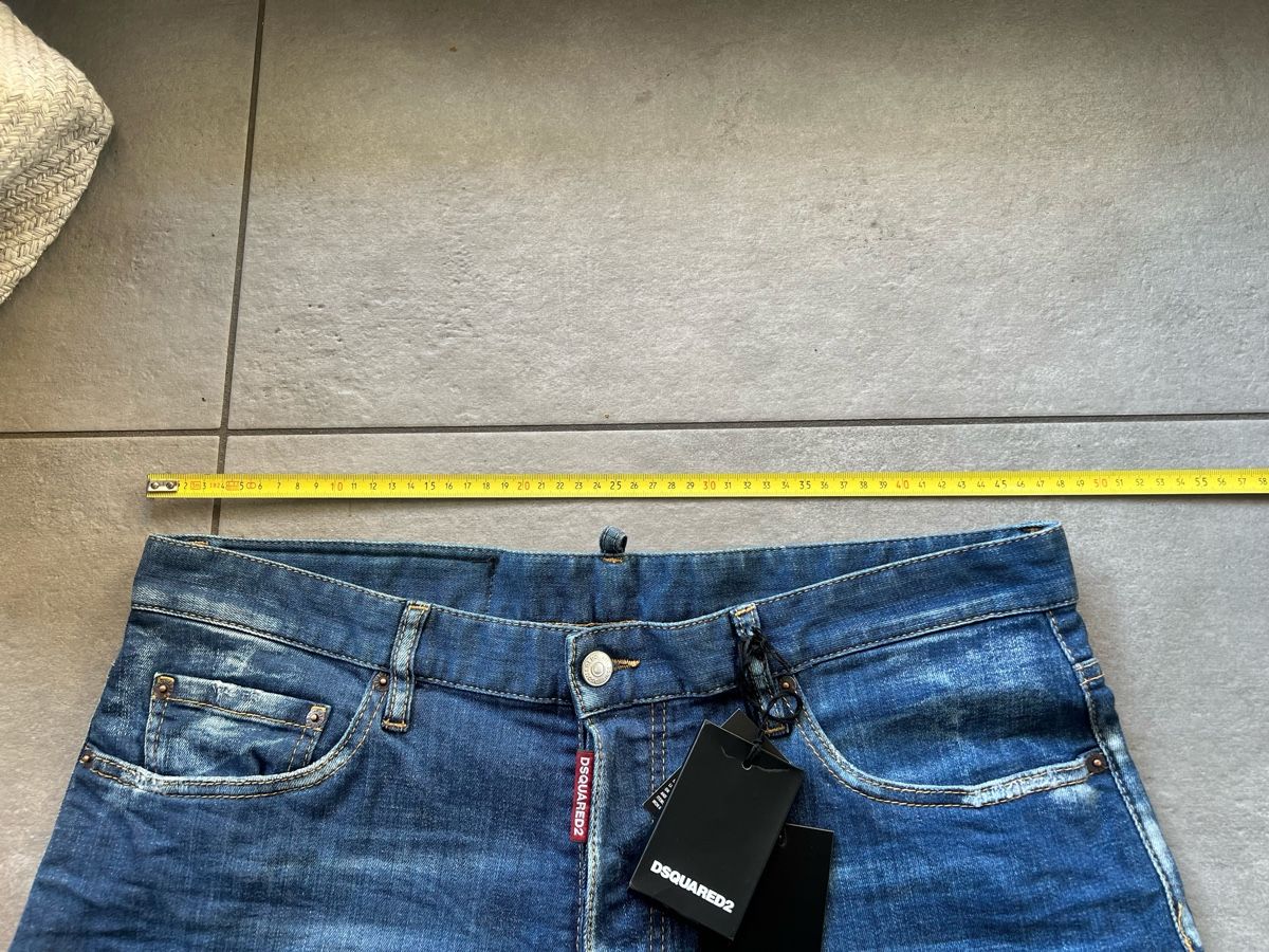 Dsquared2 Jeans: Dsquared2 Shorts Denim uomo 52 – Nuovo e nell'imballaggio originale da Mendrisio venduto da fly_9wzx 7