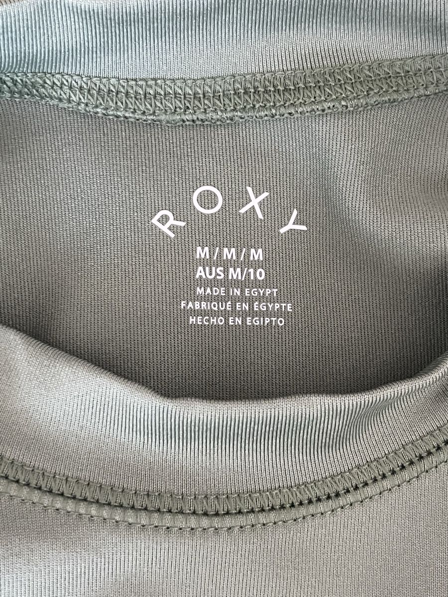 Roxy T-shirt: Lycra Shirt Roxy Grösse M – Usato da Frauenfeld venduto da heyLani 4