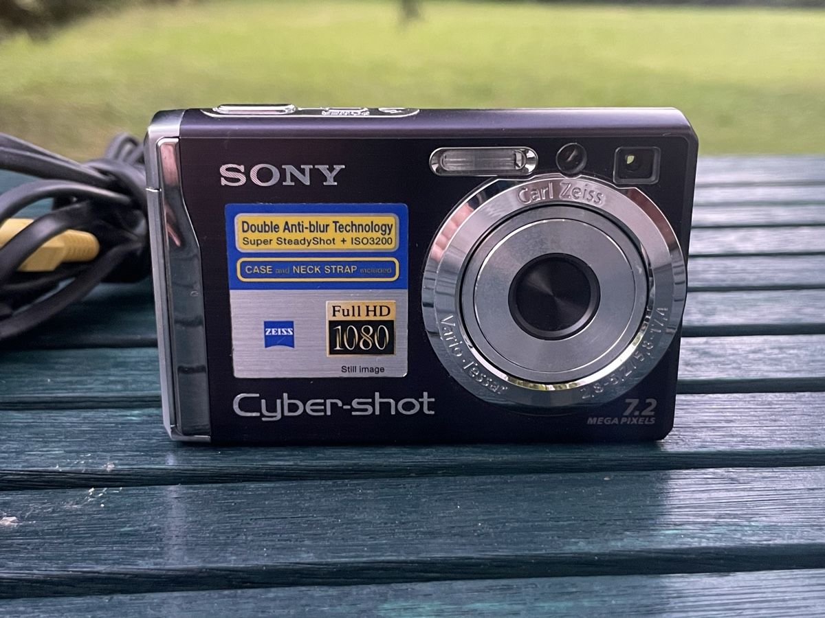 Sony Fotocamera: Sony Cyber-shot DSC-W85 Digital Kamera – Usato da Zürich venduto da semi16