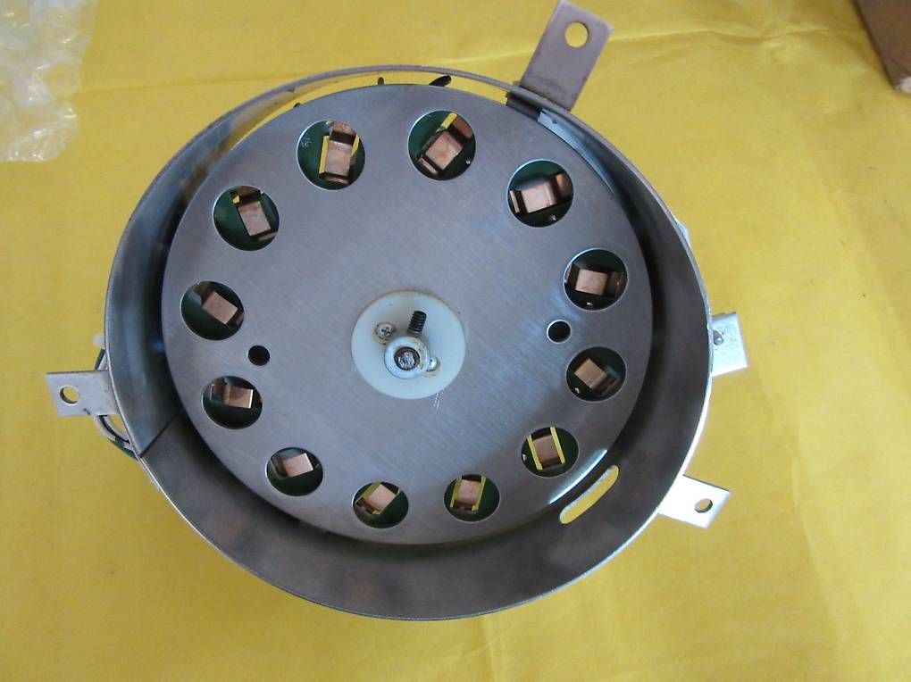 Slot Machine: FLlPPER  Millionaire Williams Ca.. Ball Spinner Assembly NEU – Nuovo (secondo la descrizione) da Winterberg ZH venduto da rotbauchunke 2