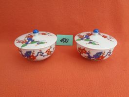 2 japanische Porzellan Teeschalen mit Deckel datiert