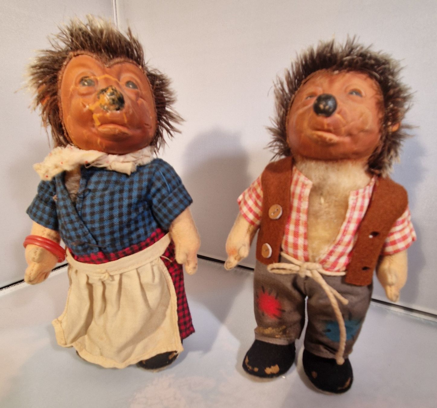 Statuette: Ein Paar. Steiff-Figuren Mecki und Micki. – Usato da Wettingen venduto da perfectTool