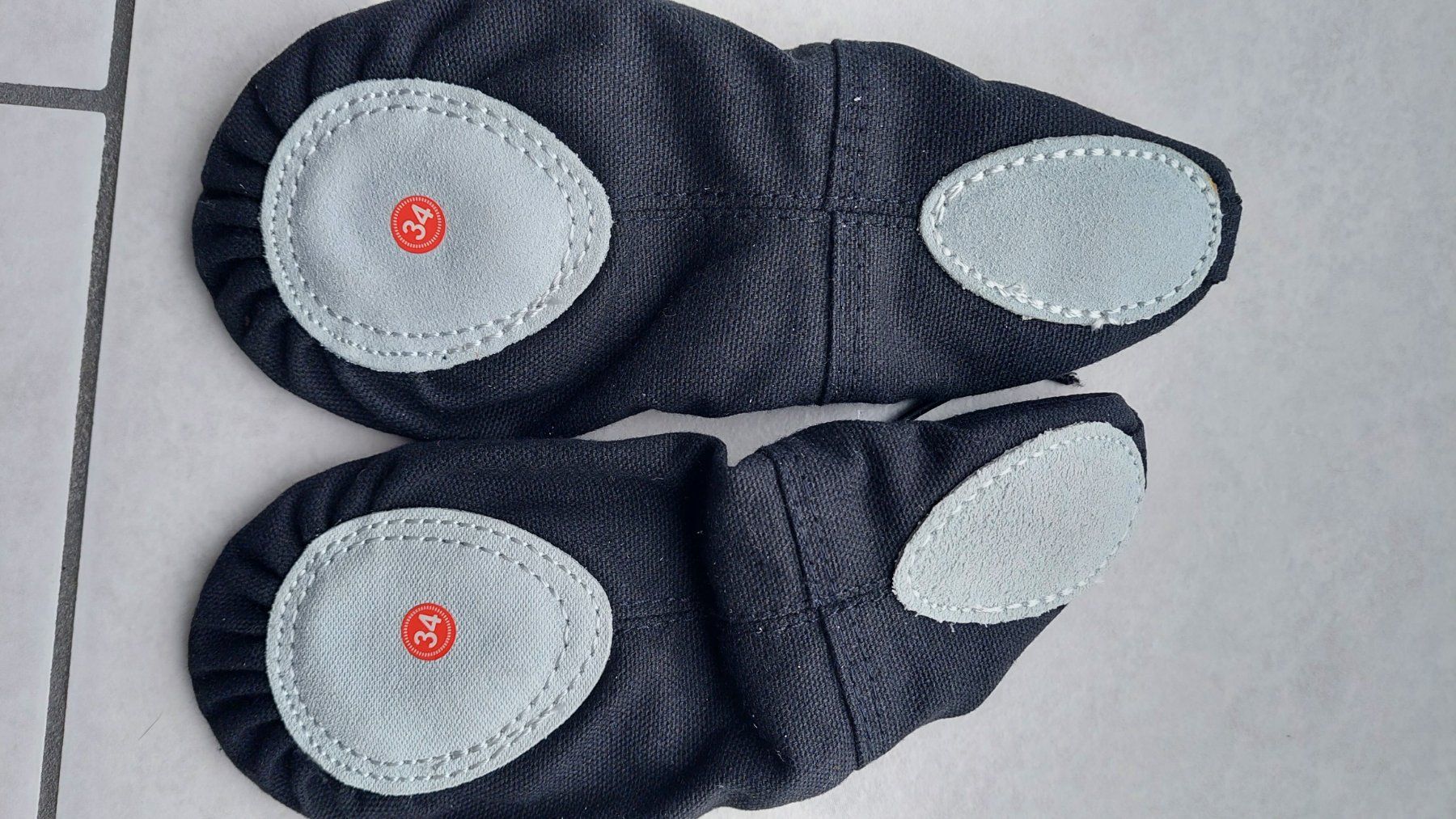 Schuhe für Mädchen: Balletschuhe Grösse 34 NEU – Neu und originalverpackt aus Bürglen UR von iigelti 1