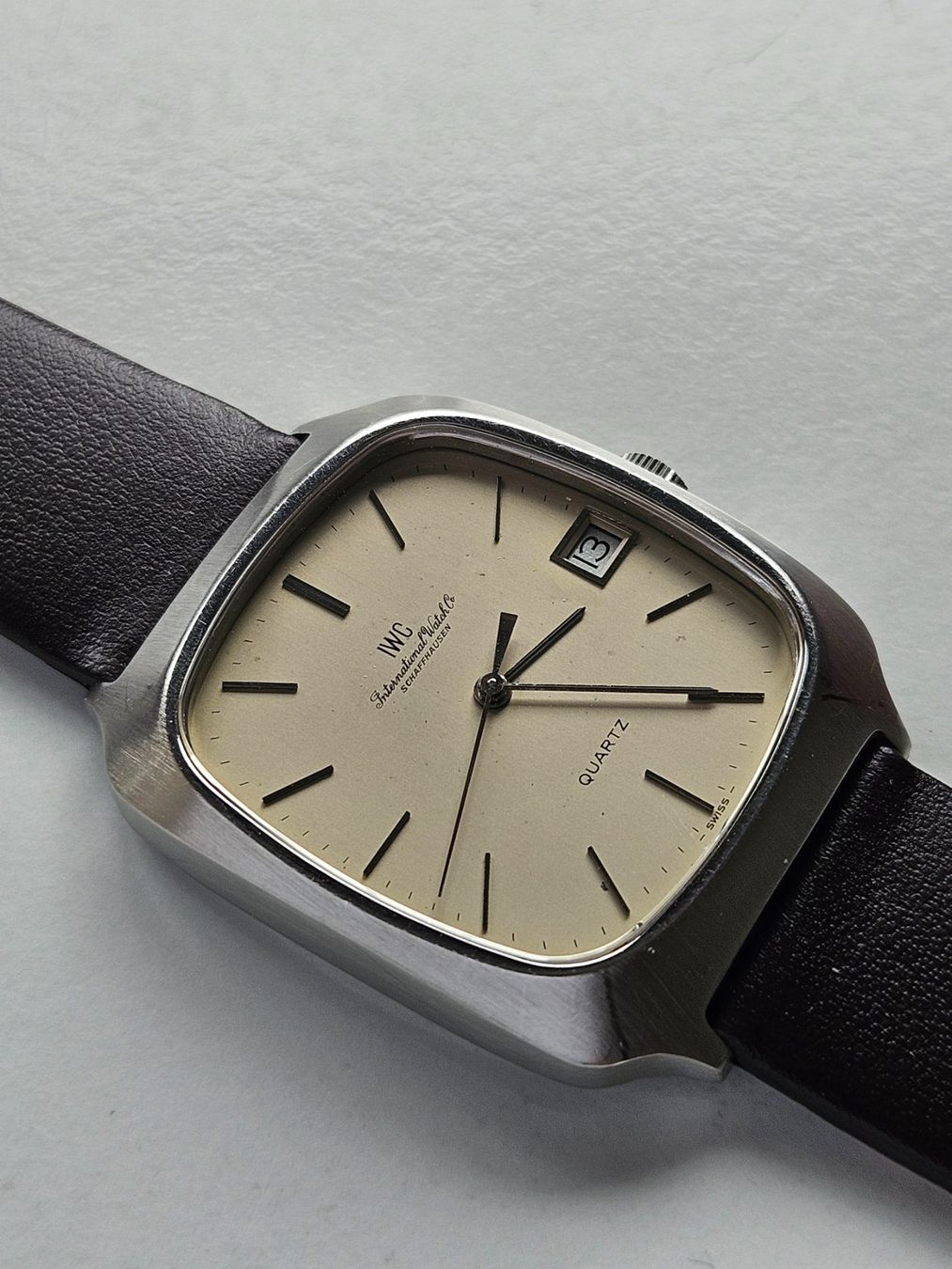 IWC Uhren: 294 IWC Quartz Date – Gebraucht aus Berikon von mmm21 1