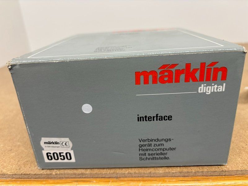 Märklin Modellini di ferrovie: Märklin Interface 6050, Verbindung zum Heimcomputer – Usato da Büsserach venduto da ModellbahnDepot 2