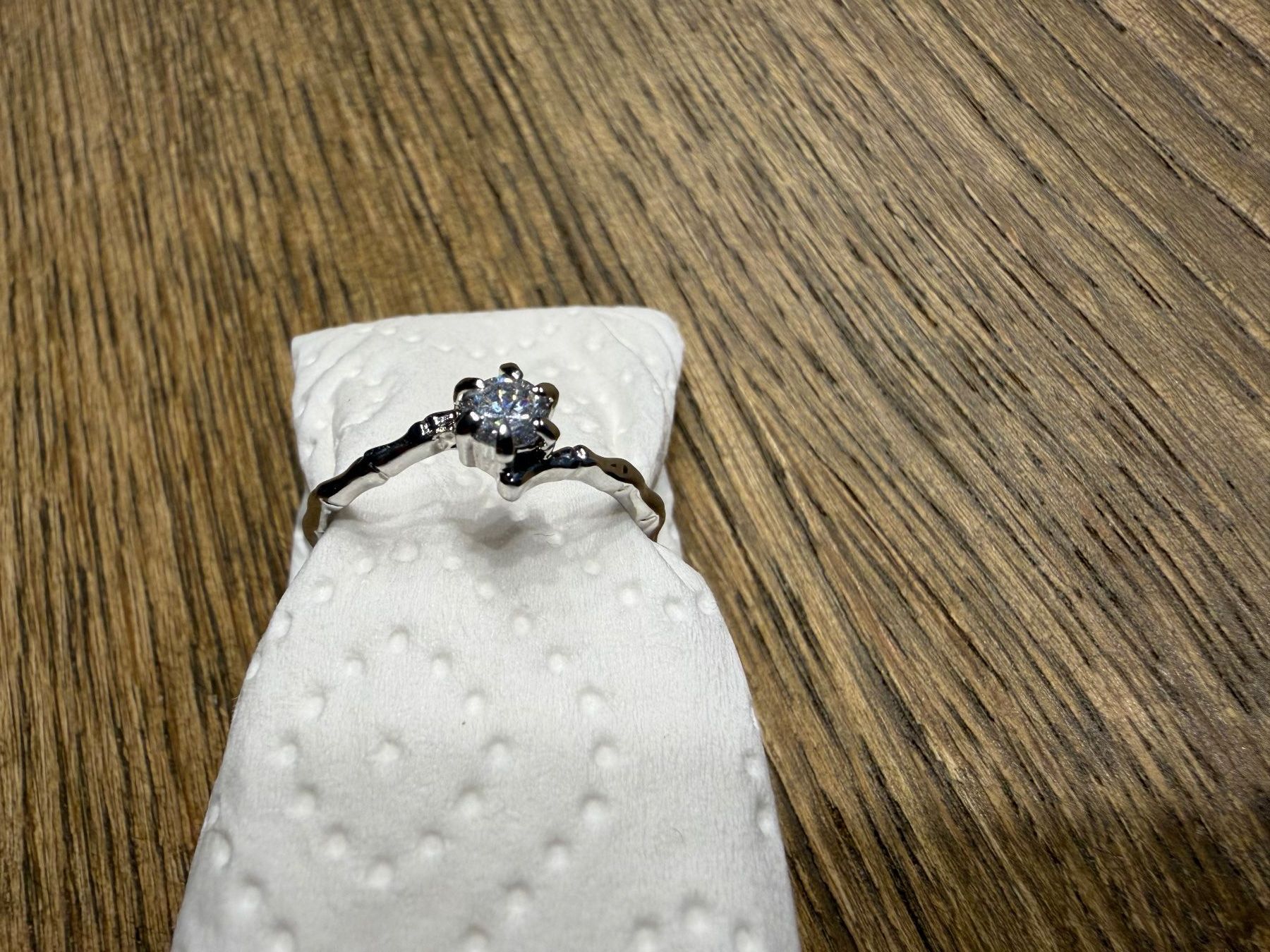 Ringe: Ring Modeschmuck mit Stein – Gebraucht aus Bülach von Loredana13 1
