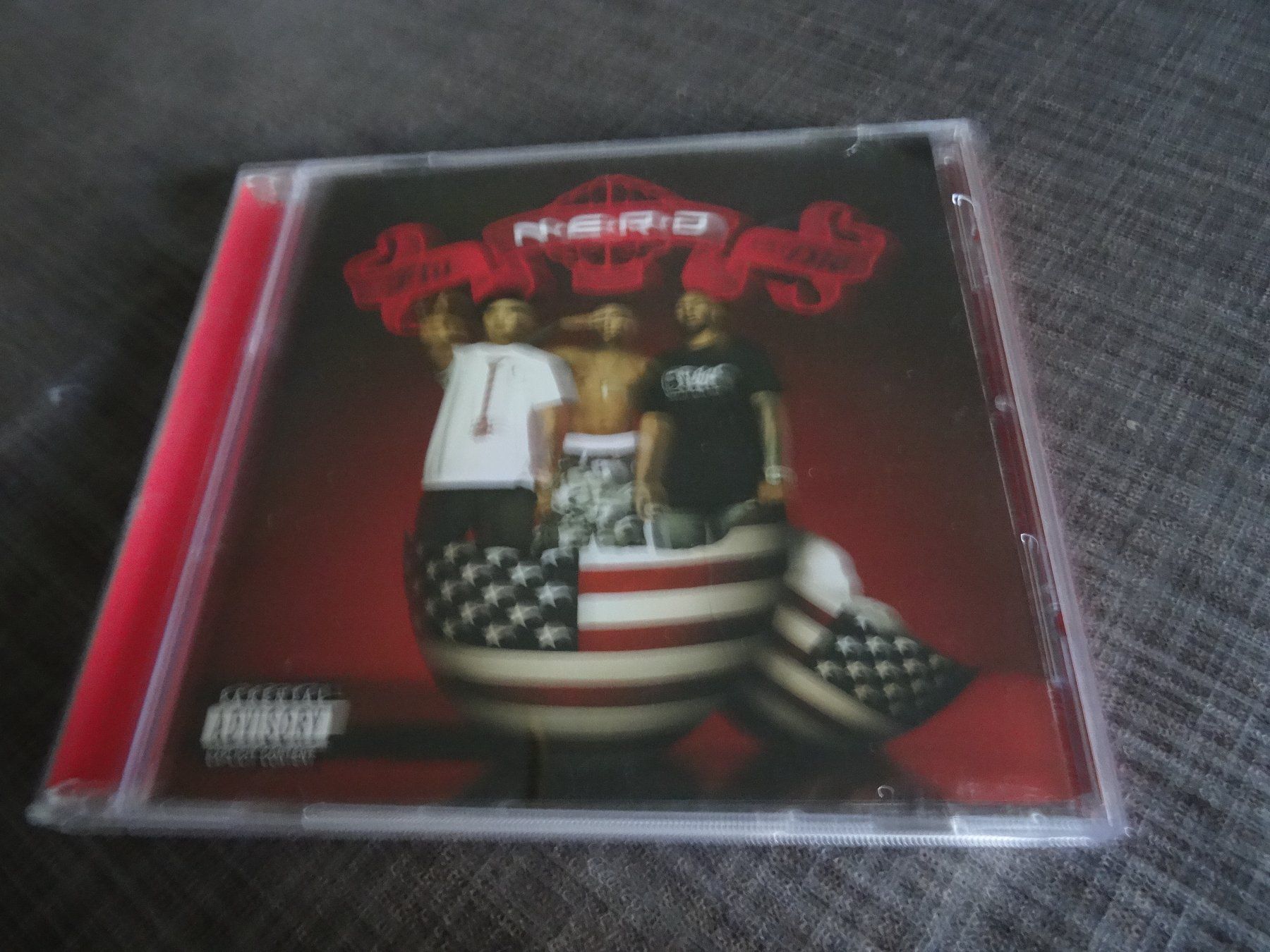 CD: NERD N.E.R.D - Fly or die CD – Usato da Olten venduto da Disc-Ausverkauf